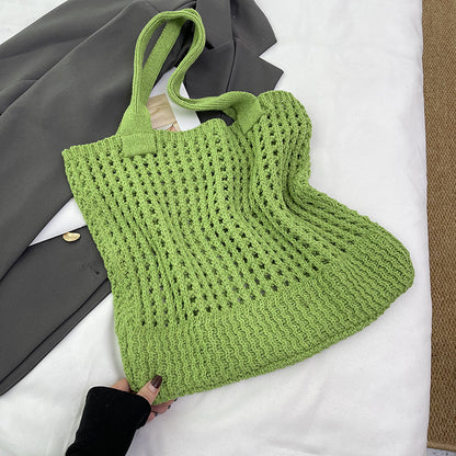 Handknitted shoulder Bag