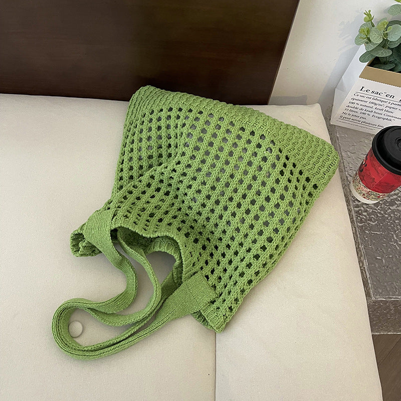 Handknitted shoulder Bag